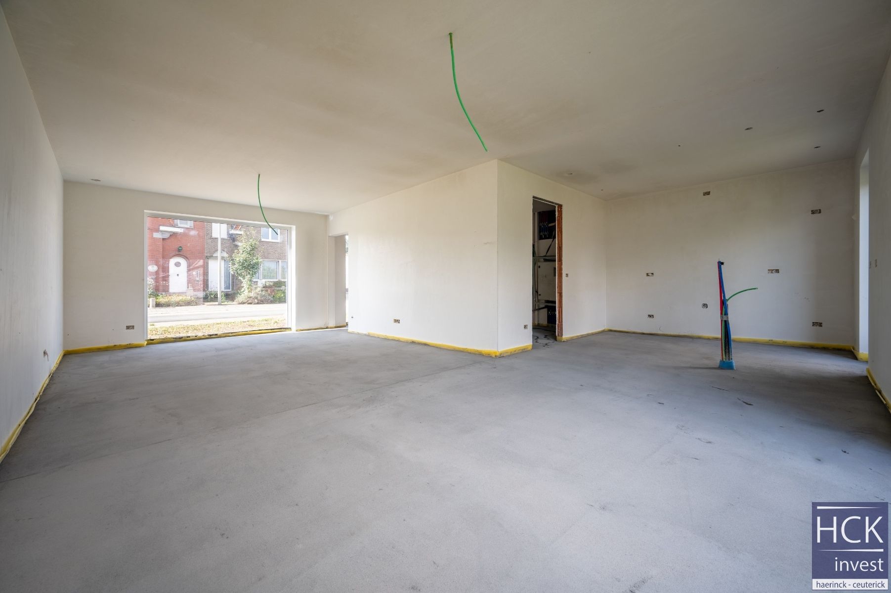 OUWEGEM - Moderne nieuwbouwwoning op centrale doch rustige ligging! foto 9