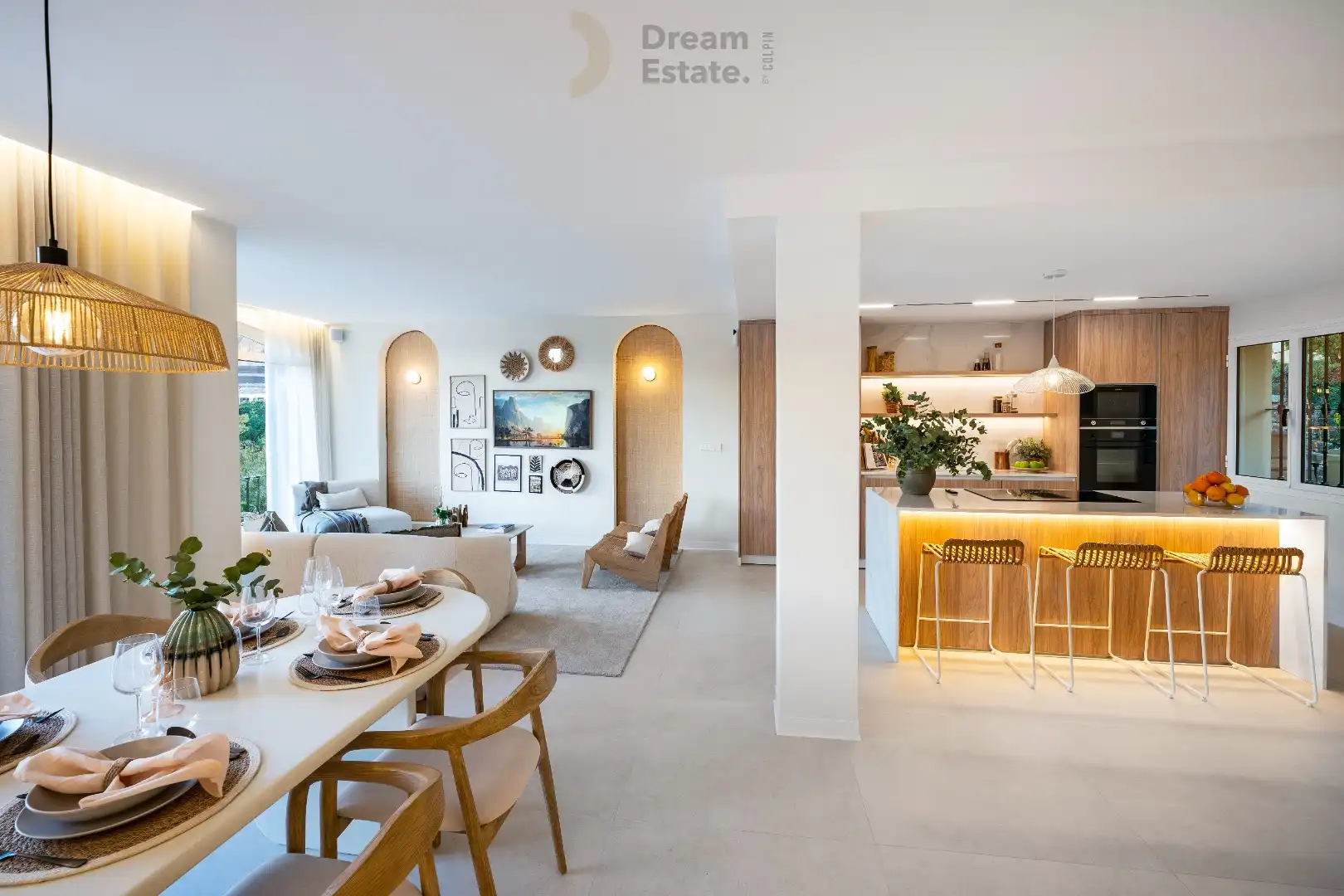 Gerenoveerd appartement met solarium te La Quinta. foto {{pictureIndex}}