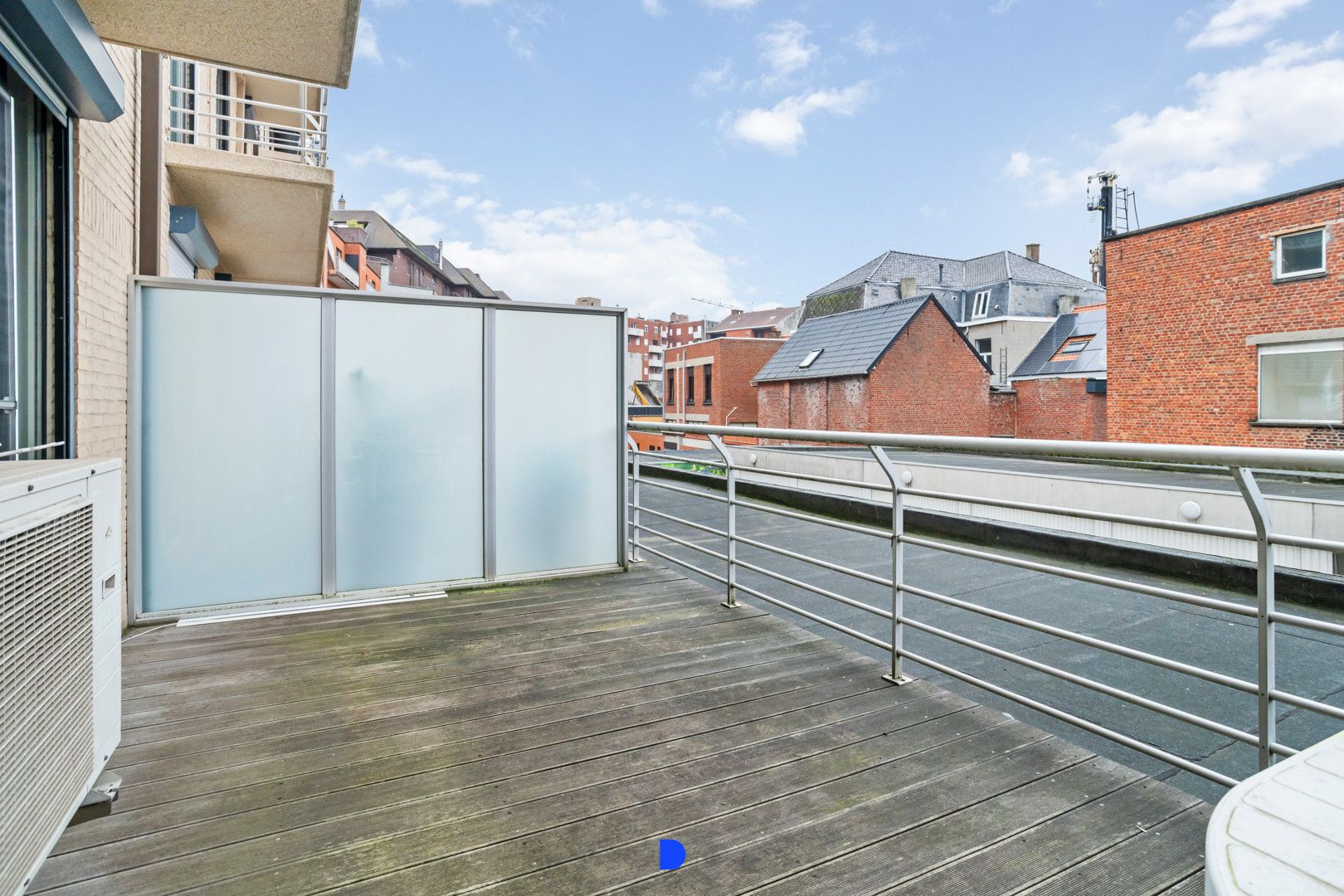 Mooi appartement op enkele passen van de Grote Markt! foto 14