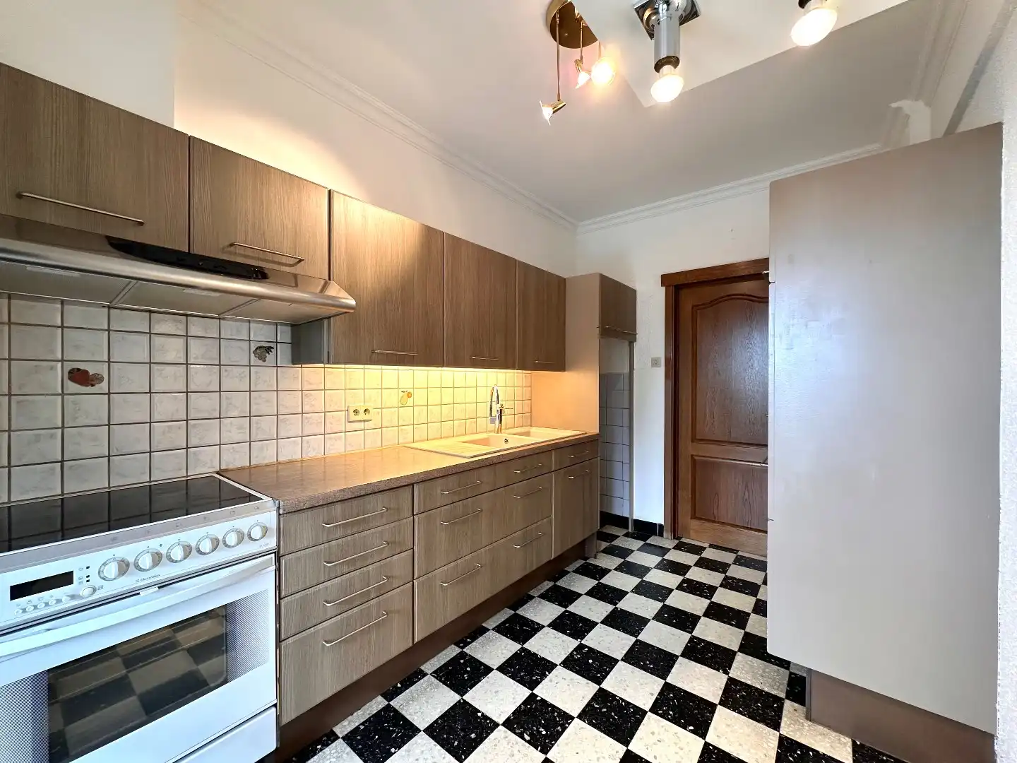 Centraal gelegen, energiezuinig appartement met 2 slaapkamers in het centrum van Tongeren-Borgloon foto 8