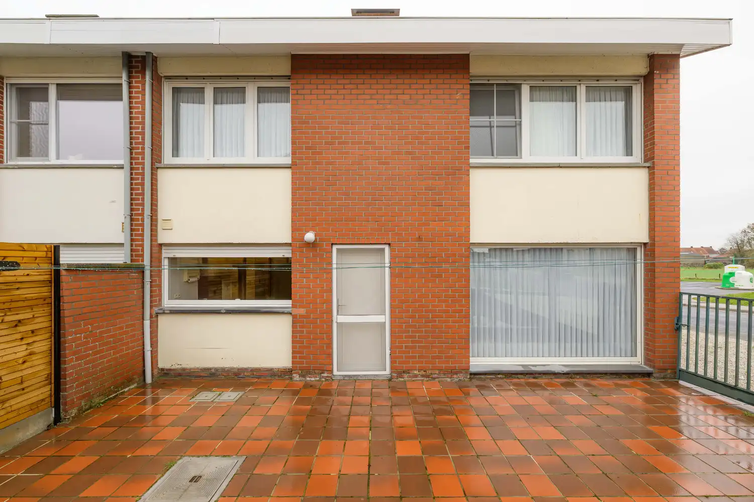 Halfopen woning te Meulebeke. foto 23