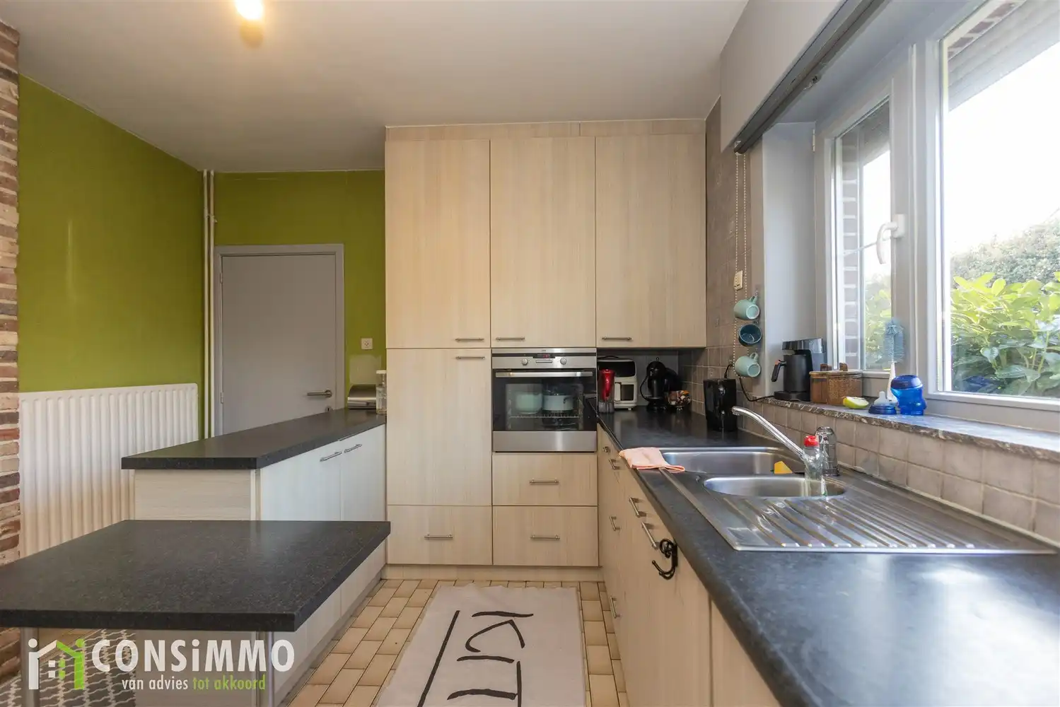 Ruime vrijstaande woning met 5 slaapkamers in Genk foto 12
