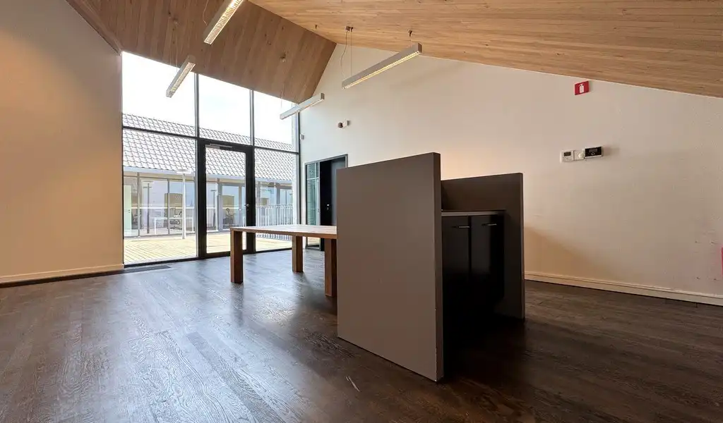 Kantoren te huur in Valkeniersnatie te Antwerpen foto 6