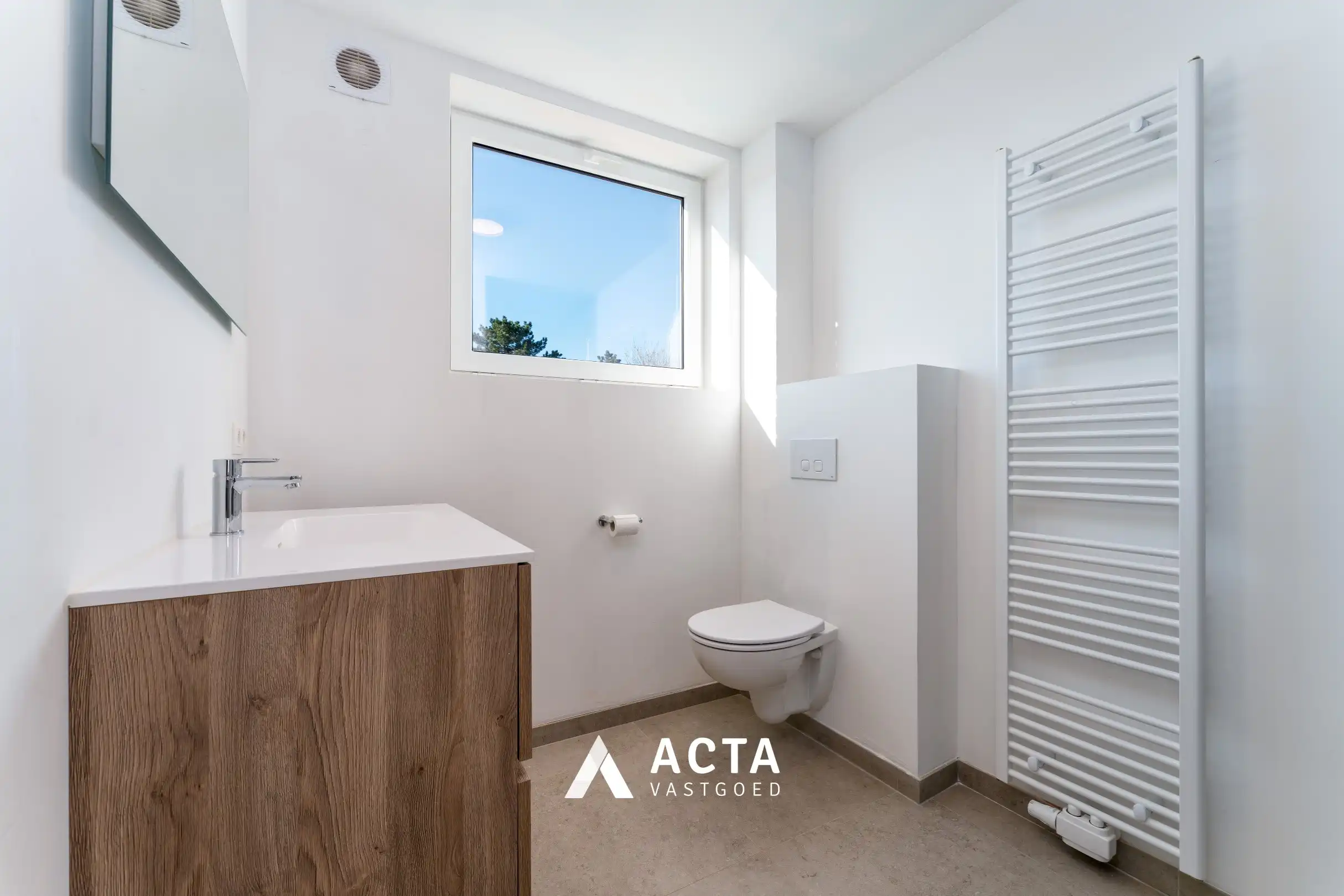 Recent gerenoveerd appartement met 2 slaapkamers op de tweede verdieping foto 10