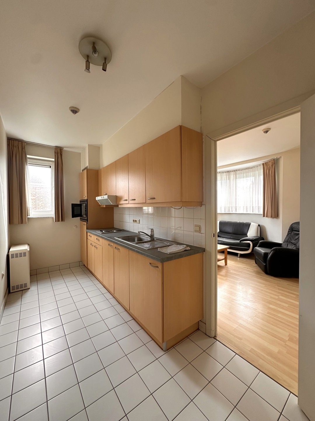 SCHAERBEEK – Instapklare 2-slaapkamerflat nabij Europese instellingen foto 5