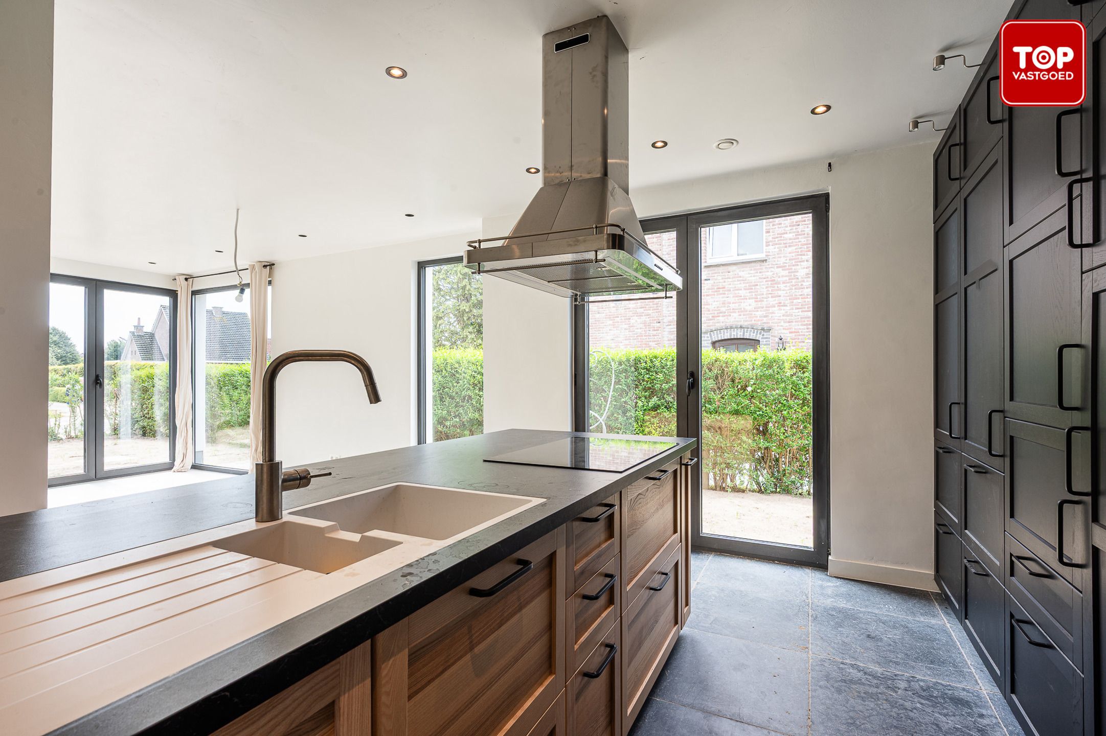 Instapklare energiezuinige  woning met 4 slaapkamers, vloerverwarming en zonnepanelen foto 14