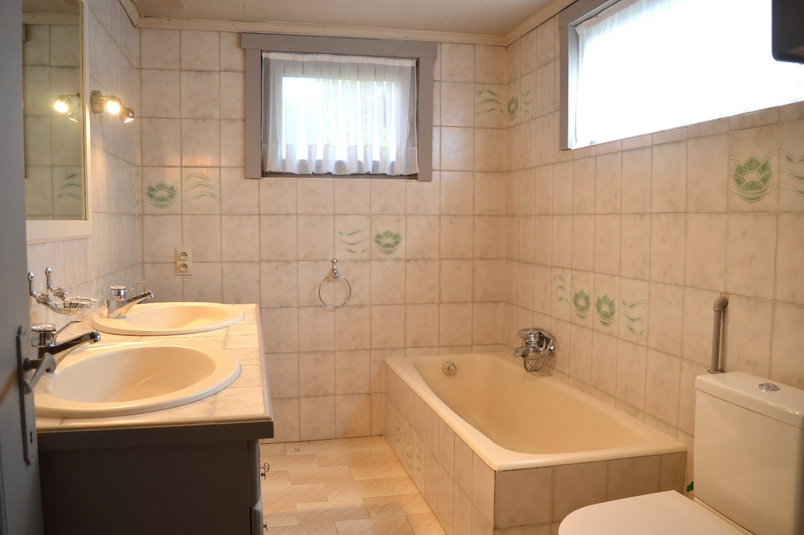 Ruime woning met garage in het centrum van Bellegem foto 11