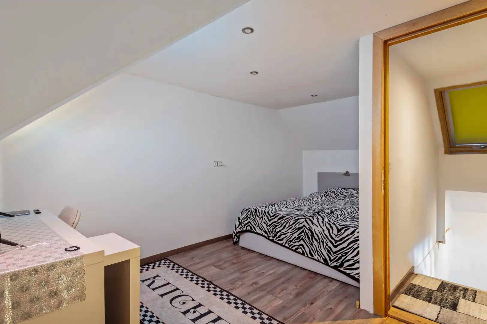 Gerenoveerde woning met tuin, carport en rustige ligging in Willebroek! foto 19