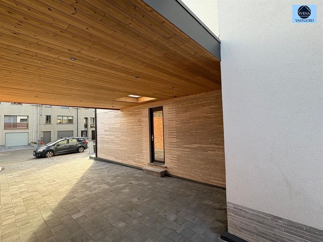 ZEER MOOIE WONING MET 4 SLAAPKAMERS foto 3