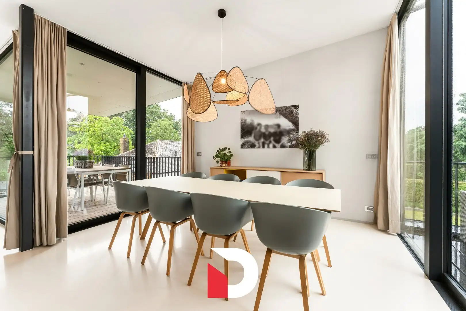 Unieke tijdloze villa met 3 tot 4 slk op leuk perceel in Sint-Andries foto 8