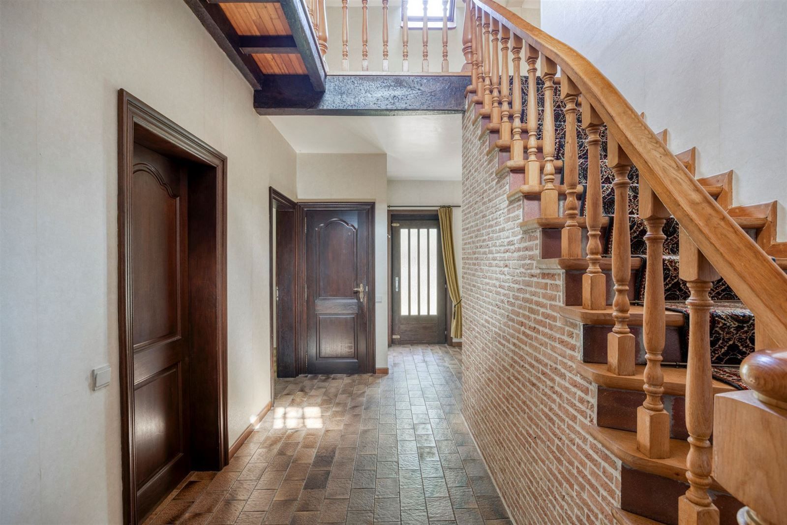 Grote woning op een terrein van 1989m² te Beersel foto 10