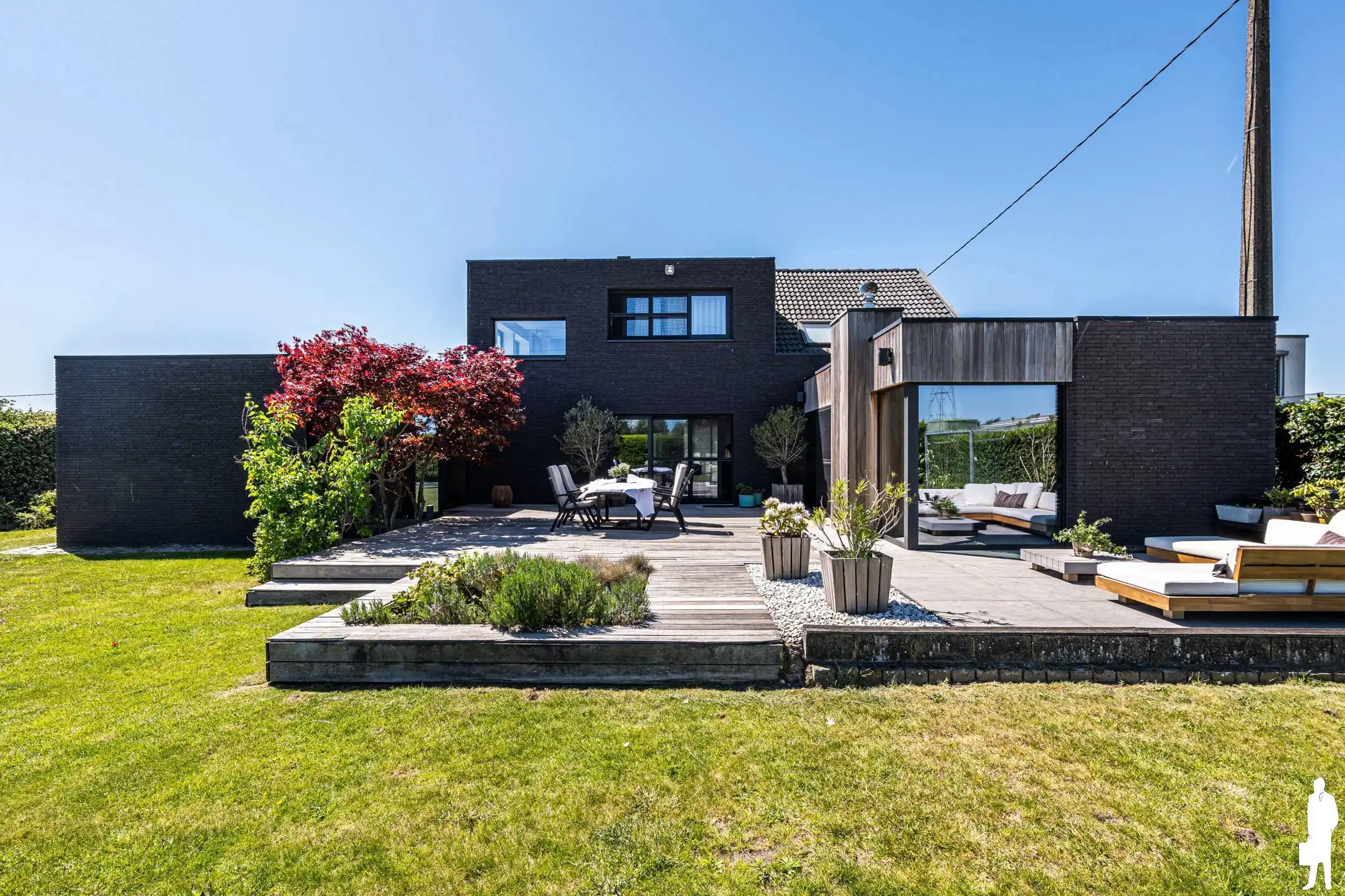 Moderne woning op uitzonderlijk groene toplocatie in Rumst foto {{pictureIndex}}