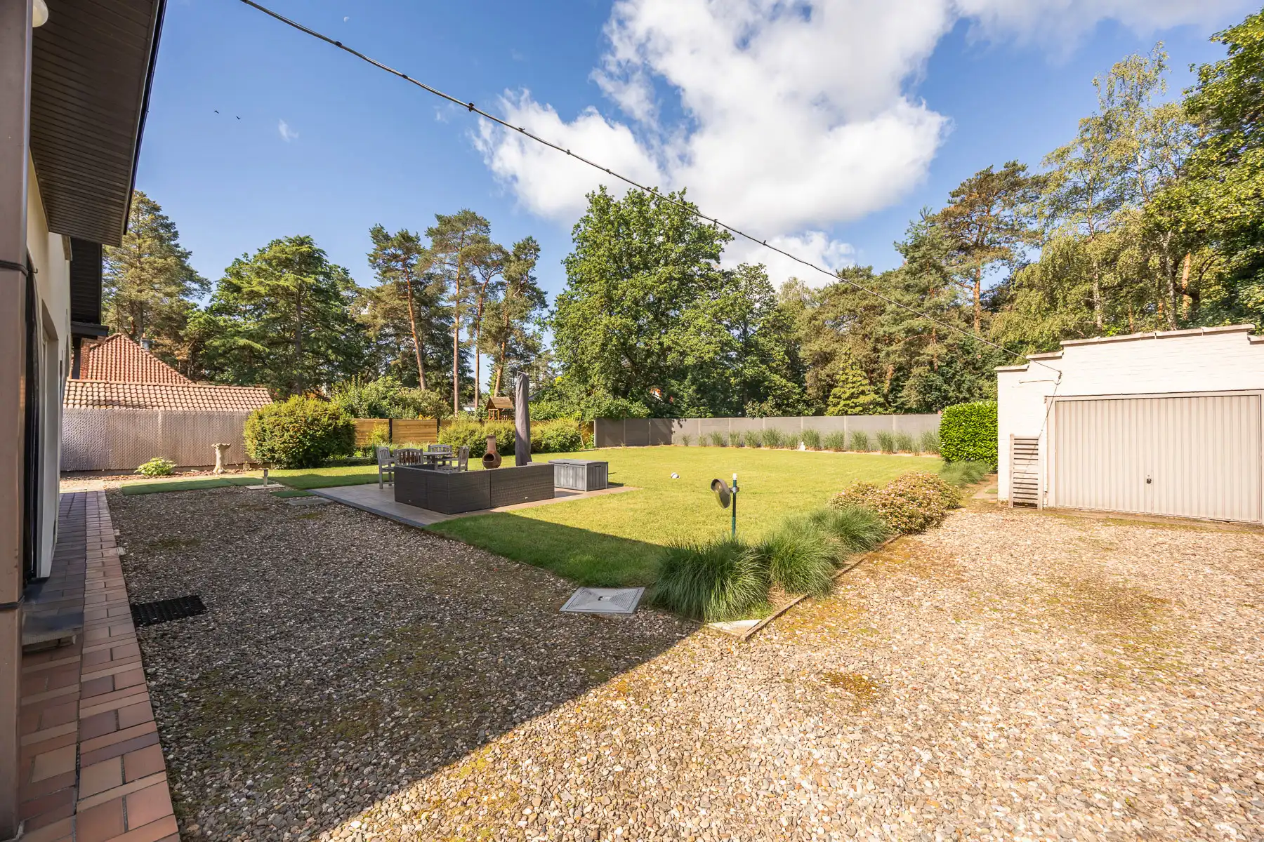 Charmante woning met prachtige tuin op een toplocatie  foto 4