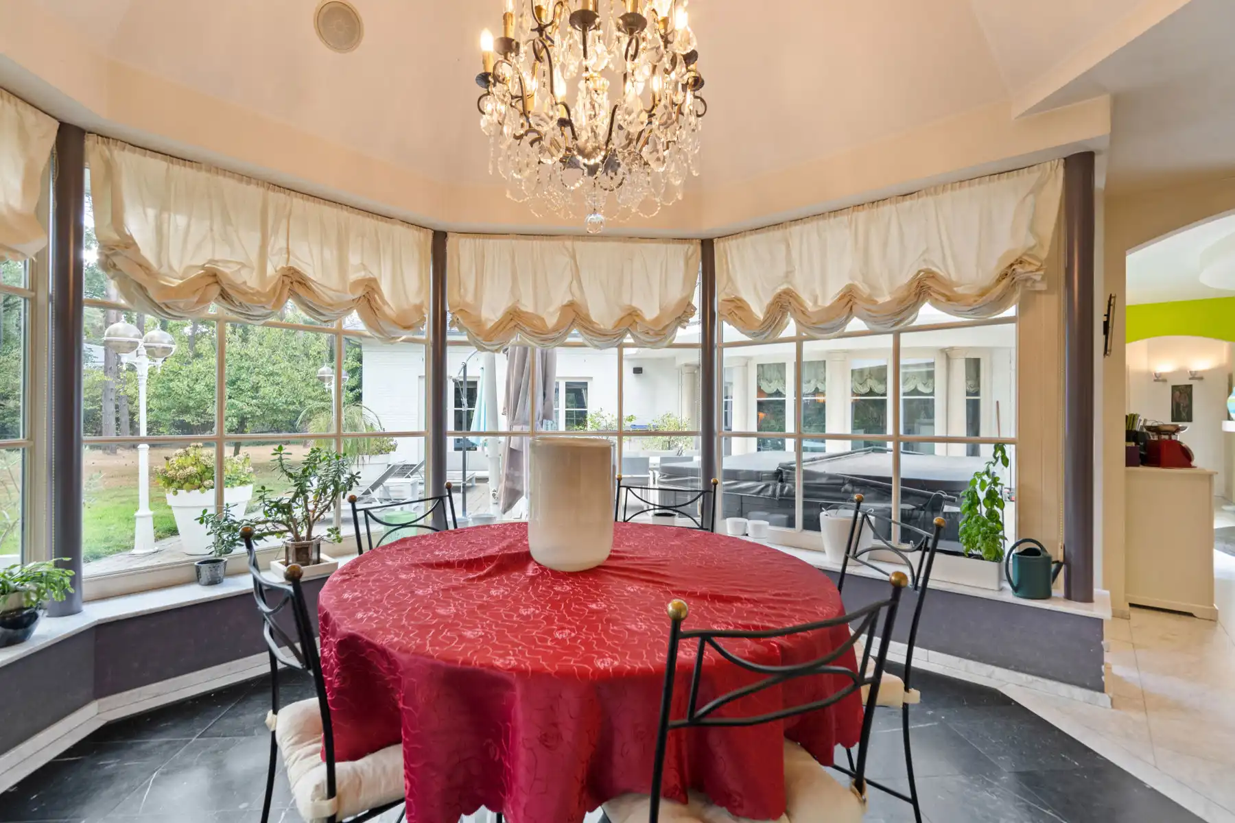 Royale, instapklare villa te KEERBERGEN foto 17