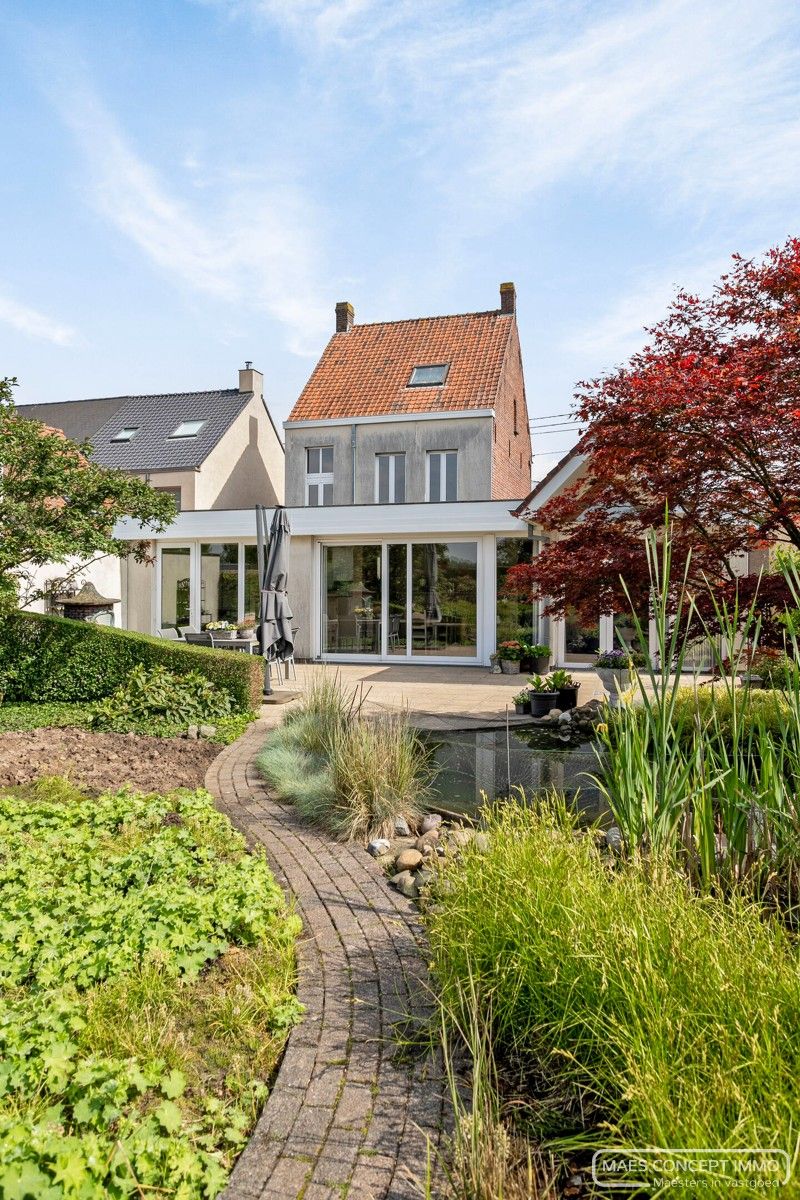 Grote woning te koop met prachtig verzicht op 1800 m2 te Anzegem foto 27