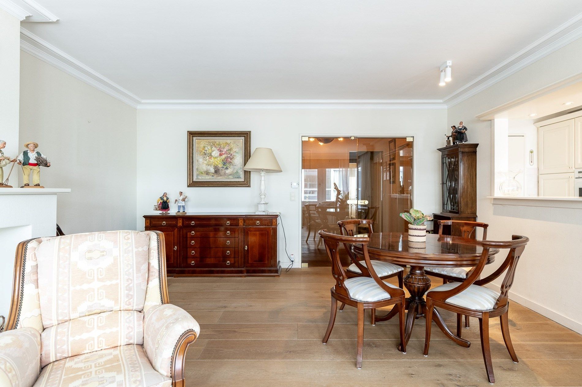Extra ruim appartement in de Zoutelaan te Knokke foto 6
