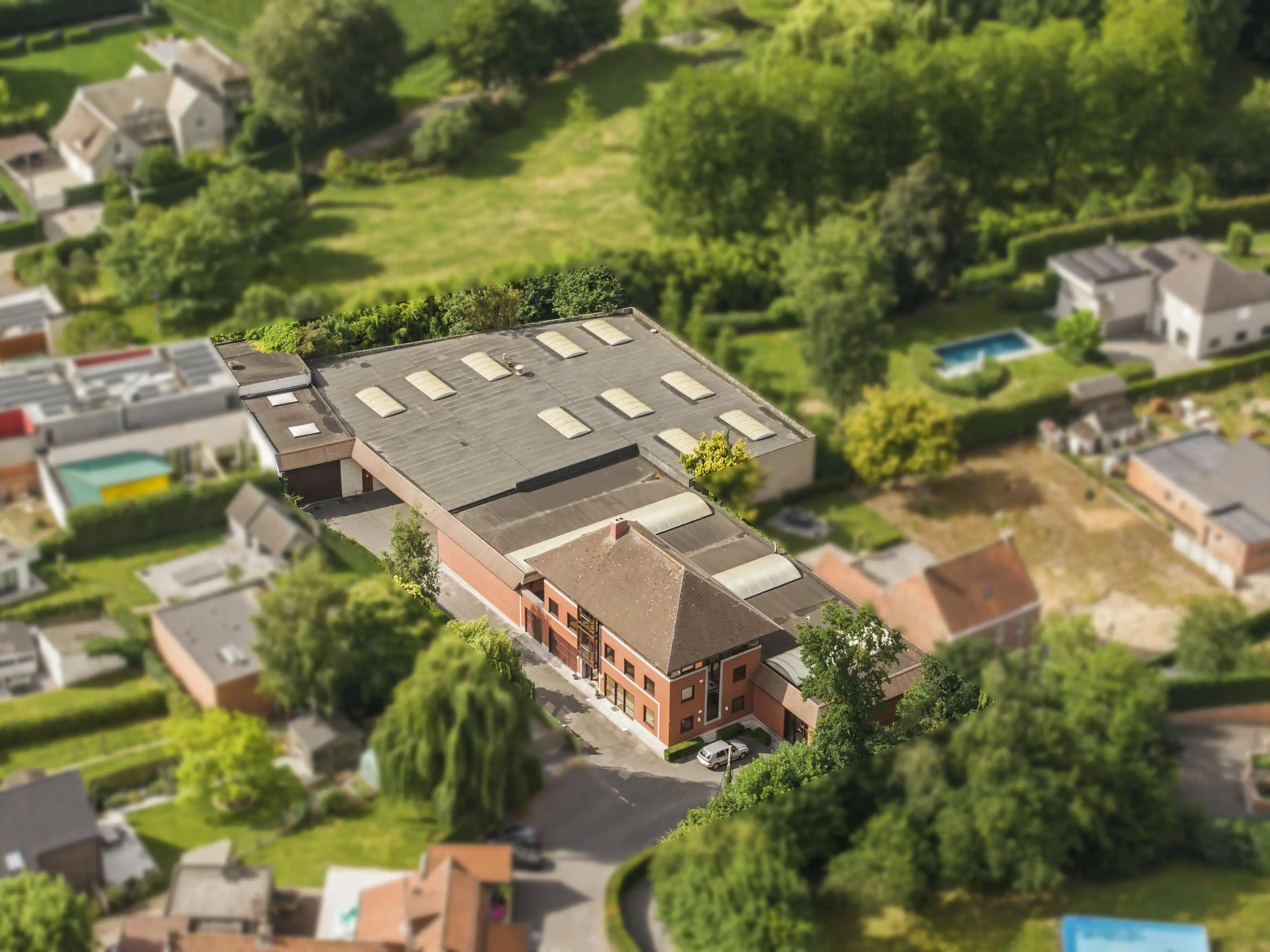Hoofdfoto van de publicatie: 3 appartementen met magazijnen te koop in Anzegem