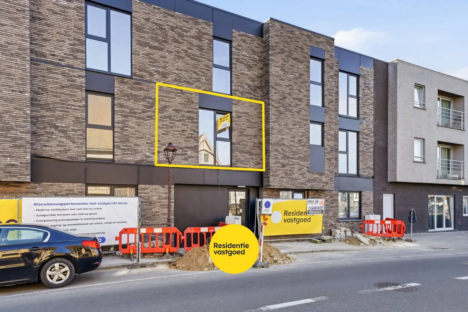 Prachtig 1-slaapkamer appartement met zonnige terras op het 1ste verdiep in residentie Victor foto 2