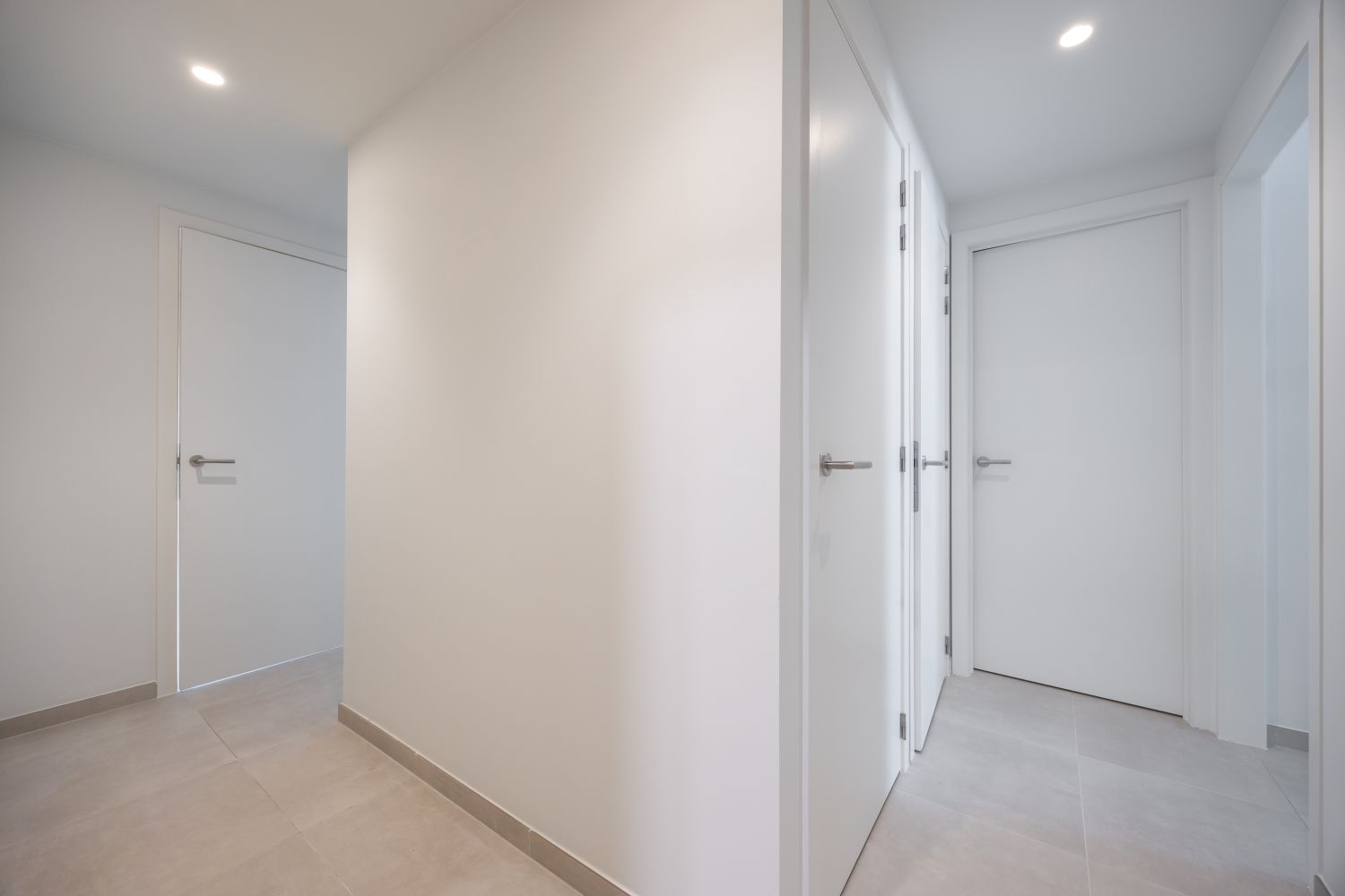 Nieuwbouwappartement met 2 slaapkamers vlakbij het centrum foto 13
