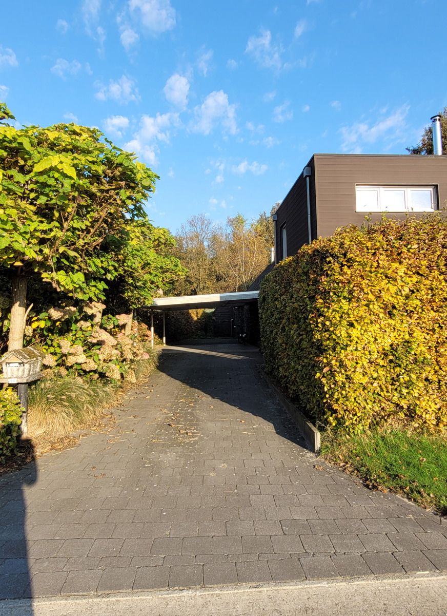 Prachtig landelijk karaktervolle woning aan de rand van de bossen van Sint-Jozef.  foto 3