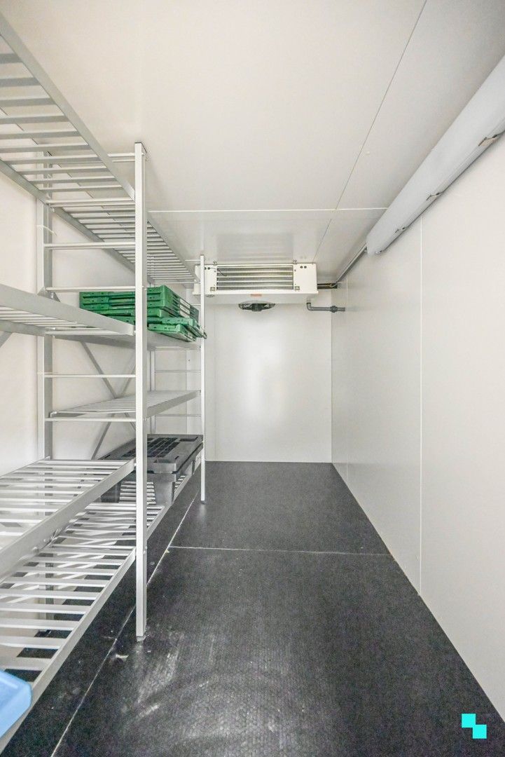 Riante woonst in residentiële buurt in Kortrijk foto 34