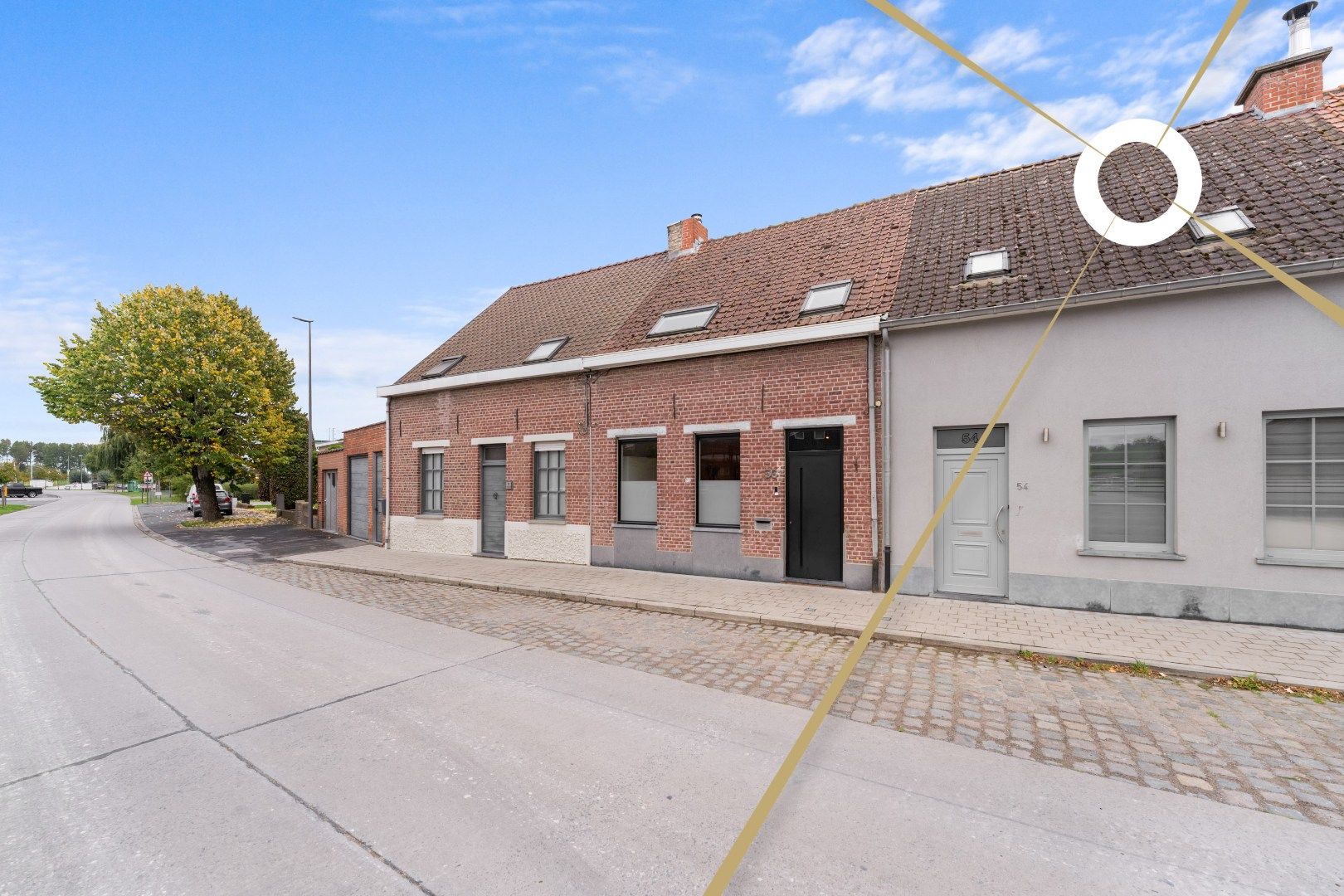Instapklare rijwoning foto {{pictureIndex}}