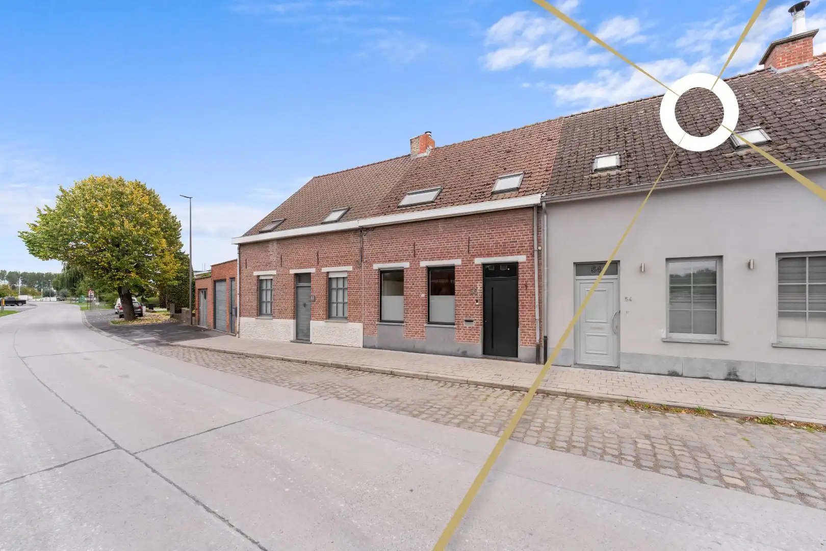 Instapklare rijwoning foto {{pictureIndex}}