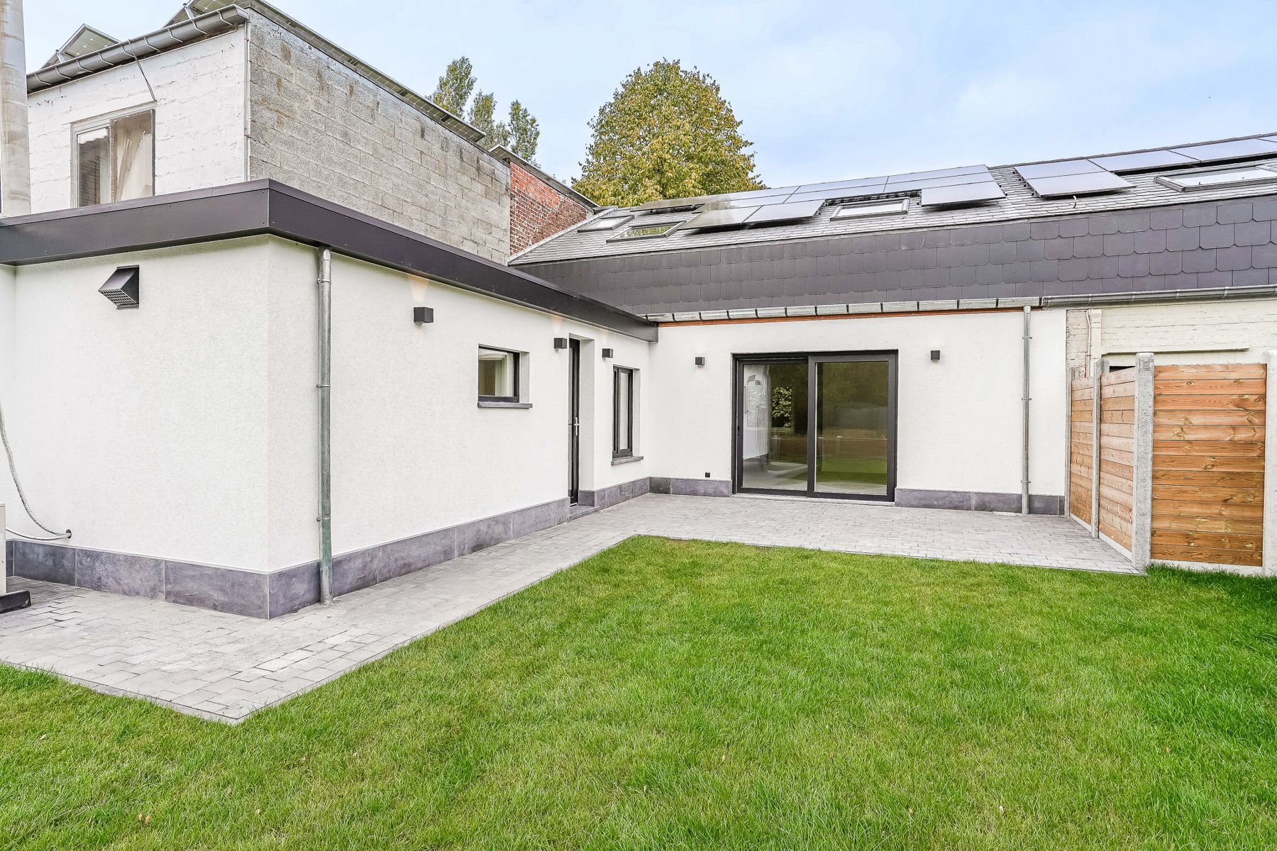 Volledig gerenoveerde en energiezuinige rijwoning te Imde (Meise) foto 25