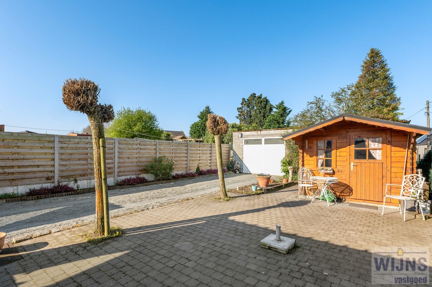 Rustige gelegen op te frissen laagbouw woning. foto 22