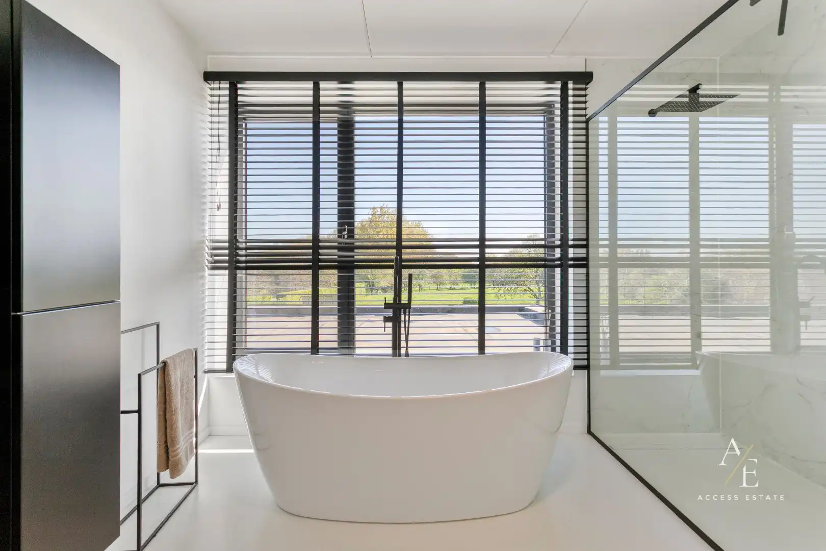 OOSTERZELE - Strakke designvilla met zwembad uit 2020! foto 17