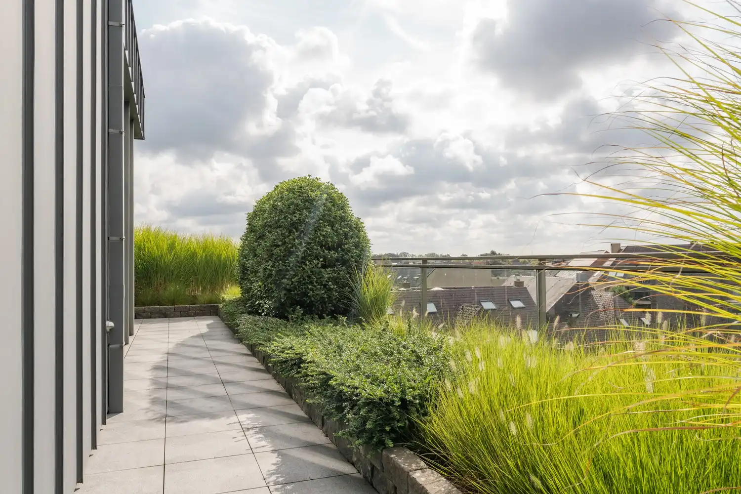 Exclusief penthouse van 234 m² met 195 m² aan terrassen in hartje Overpelt foto 52