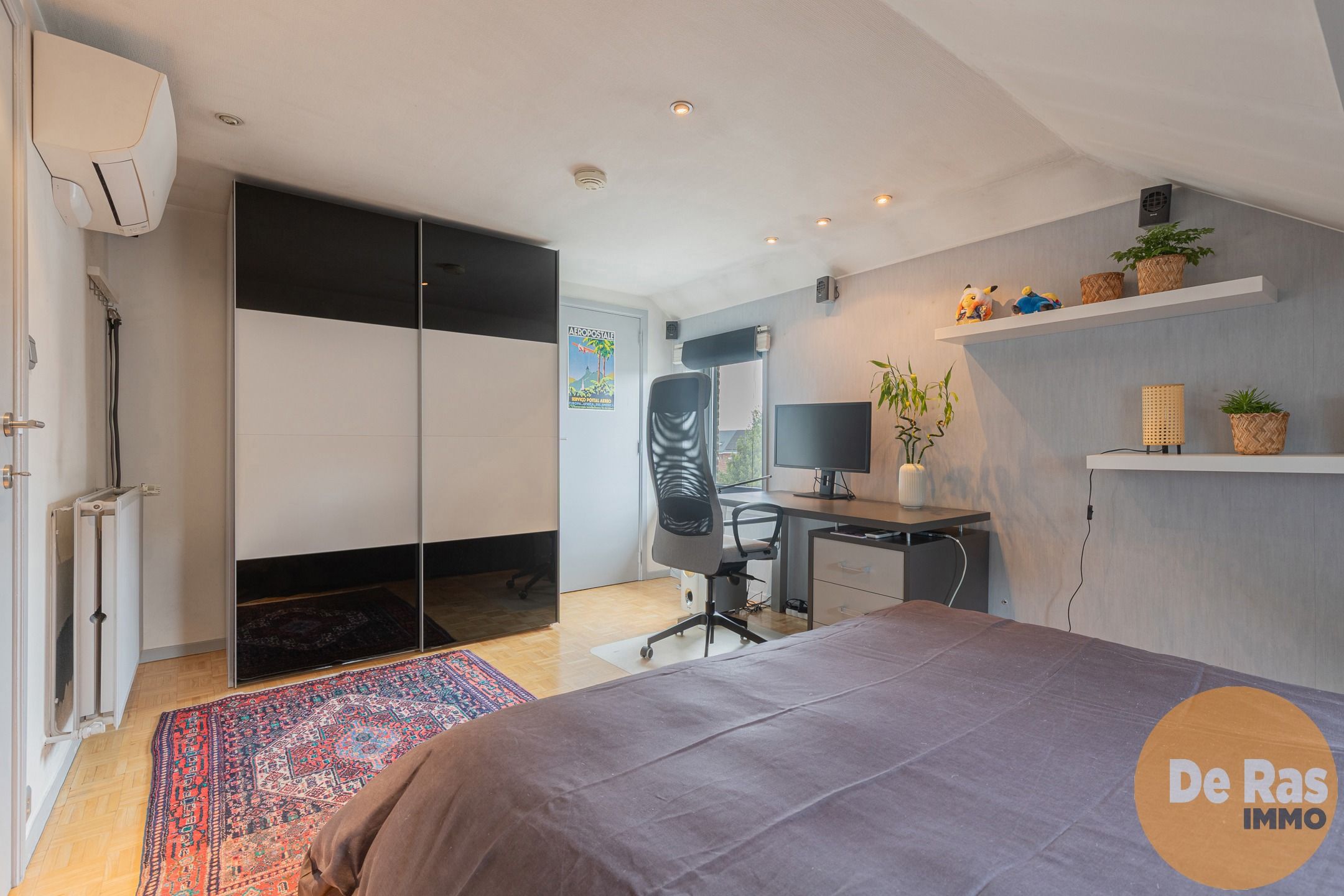 NIEUWERKERKEN - GROTE WONING MET PRAKTIJK foto 17
