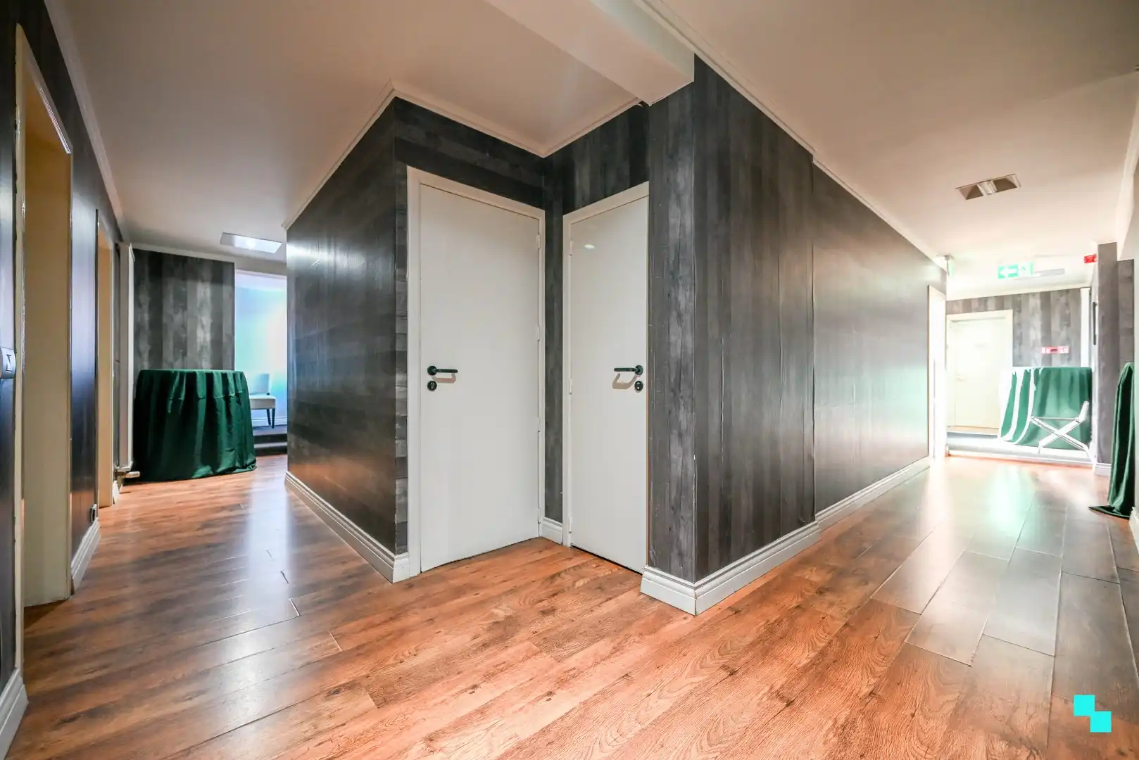 Multifunctioneel handelspand op toplocatie foto 19