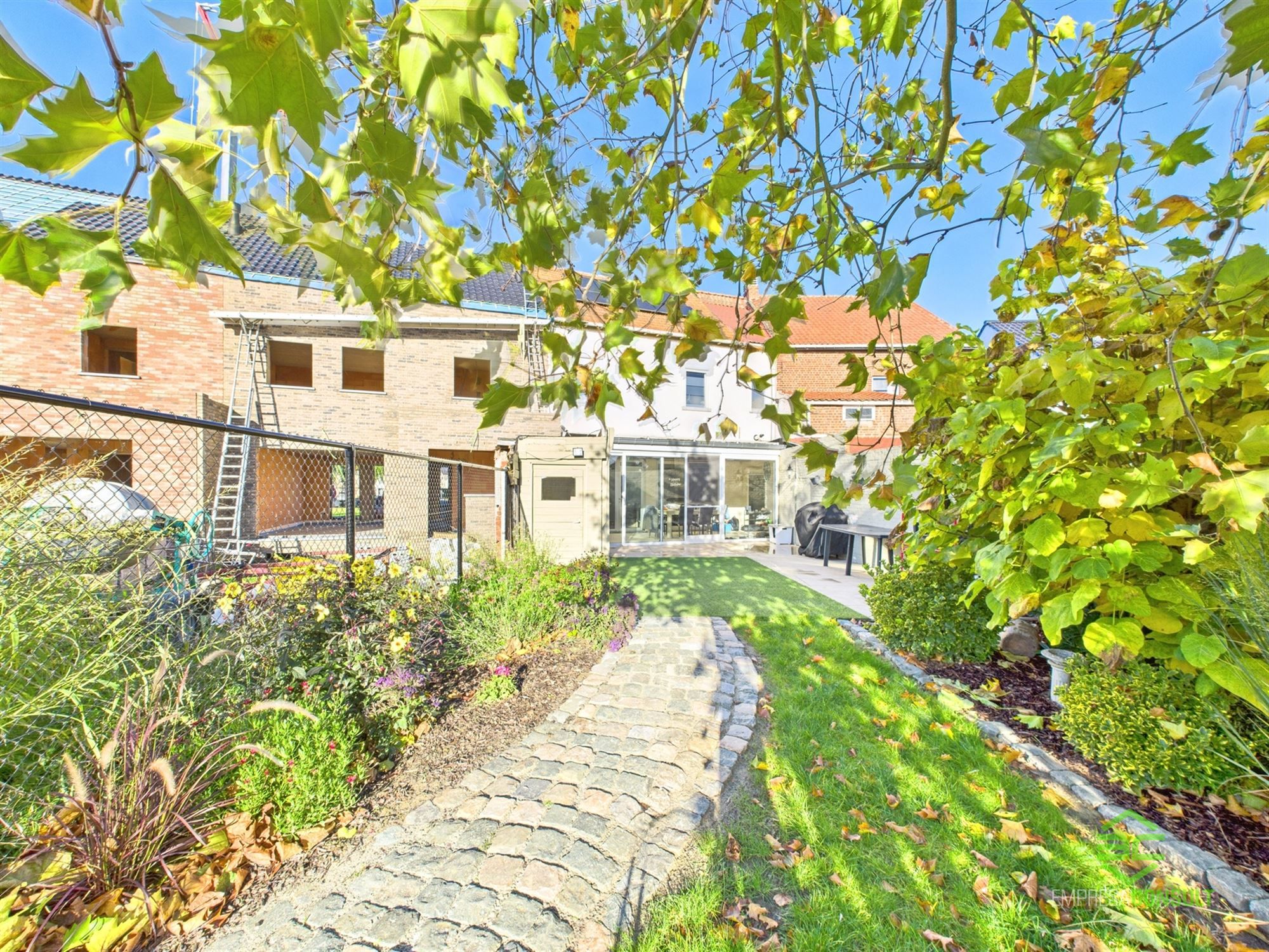 Ruime gezinswoning met 3/4 slpk en praktijkruimte! foto 18