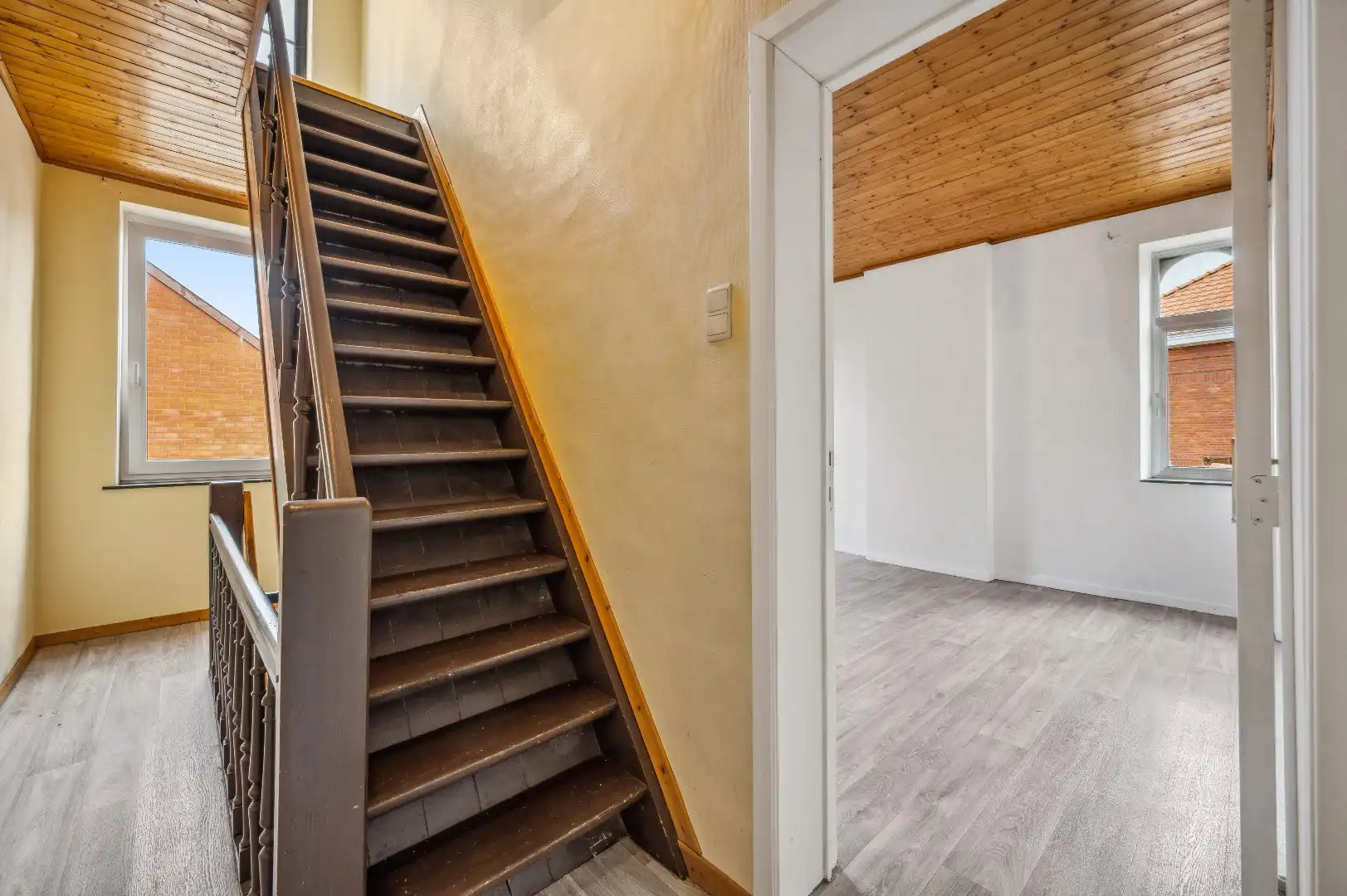 2 vergunde appartementen of 1 huis pal in centrum Herk-de-Stad foto 7