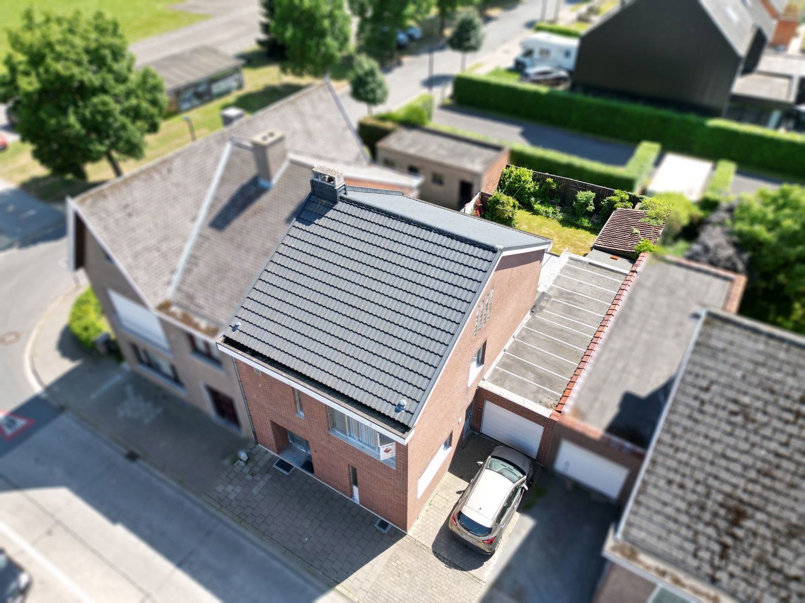 Hoofdfoto van de publicatie: Te Herdersem, ruime HOB met 4 SLPK, garage én tuin!