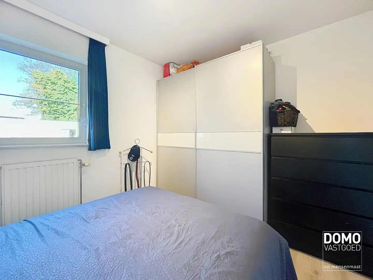 RUIM APPARTEMENT MET TERRAS, 1 SLAAPKAMERS EN PARKEERPLAATS IN HET CENTRUM VAN HASSELT  foto 7