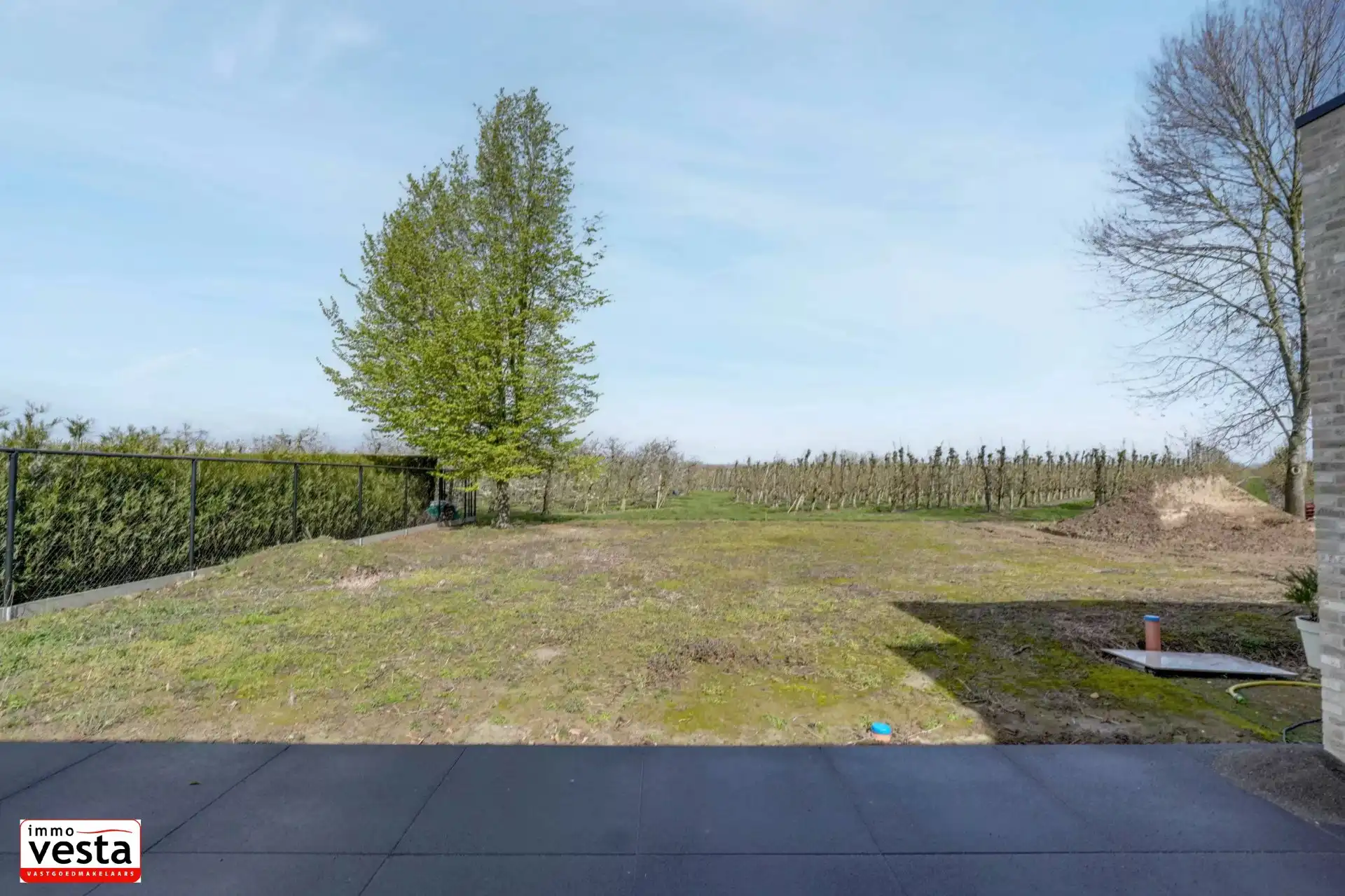 ruime nieuwbouwwoning in de landelijke stadrand foto 21