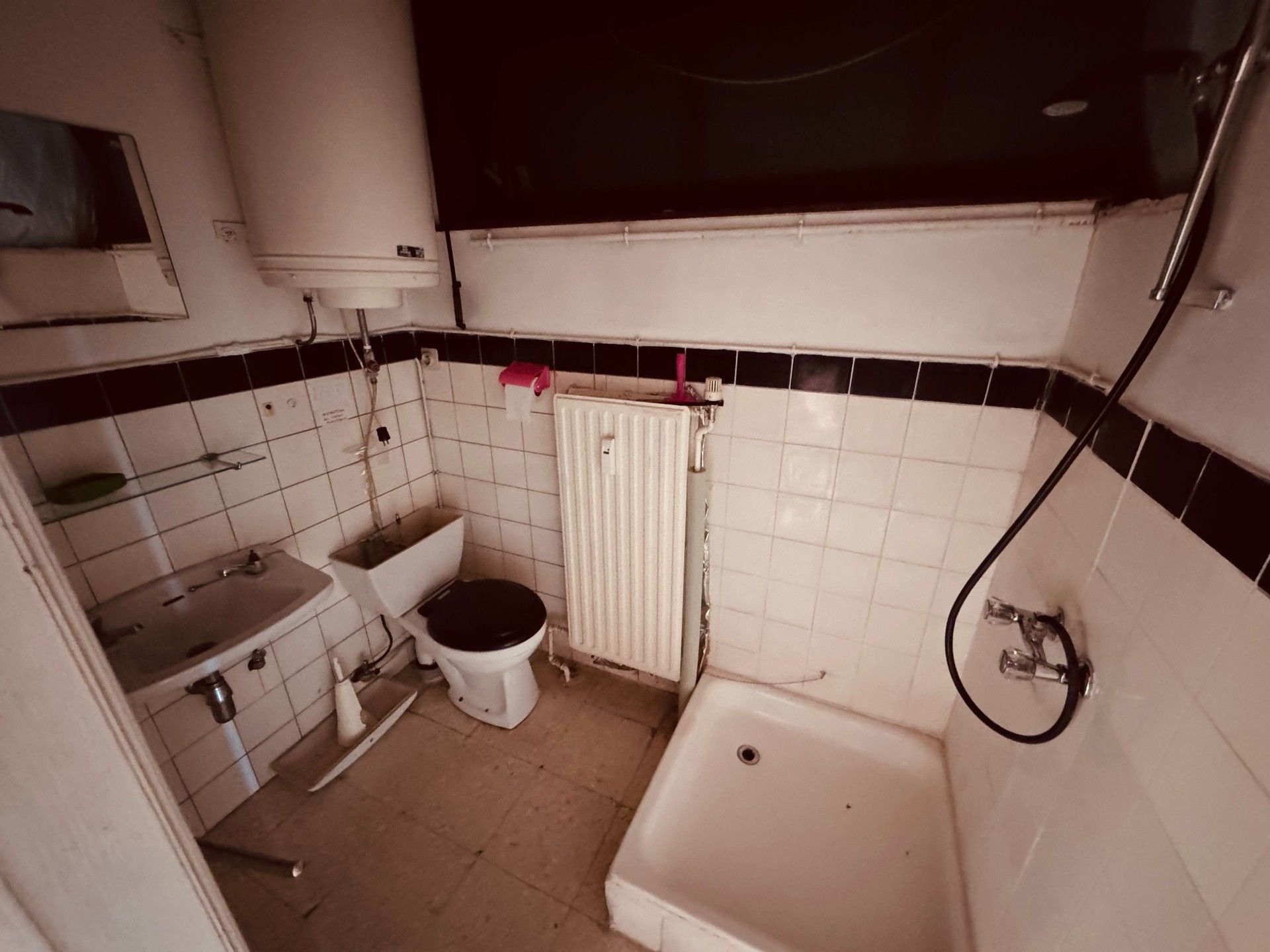 Te koop te renoveren studio met 2 slaapkamers te Vosseslag - De Haan. foto 6