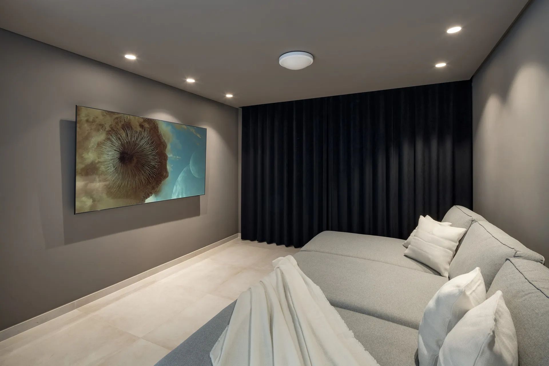 Moderne luxe aan de golfbaan – villa met adembenemend uitzicht in het hart van Nueva Andalucía foto 15