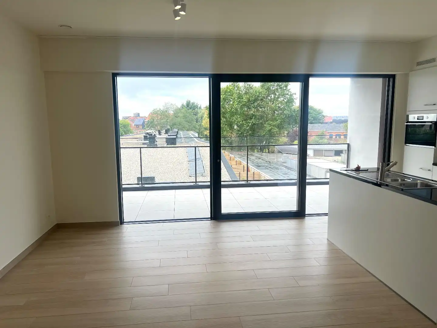 Luxe nieuwbouw appartement, 73m² met 2 terrassen , 1 slpk op toplocatie foto 5