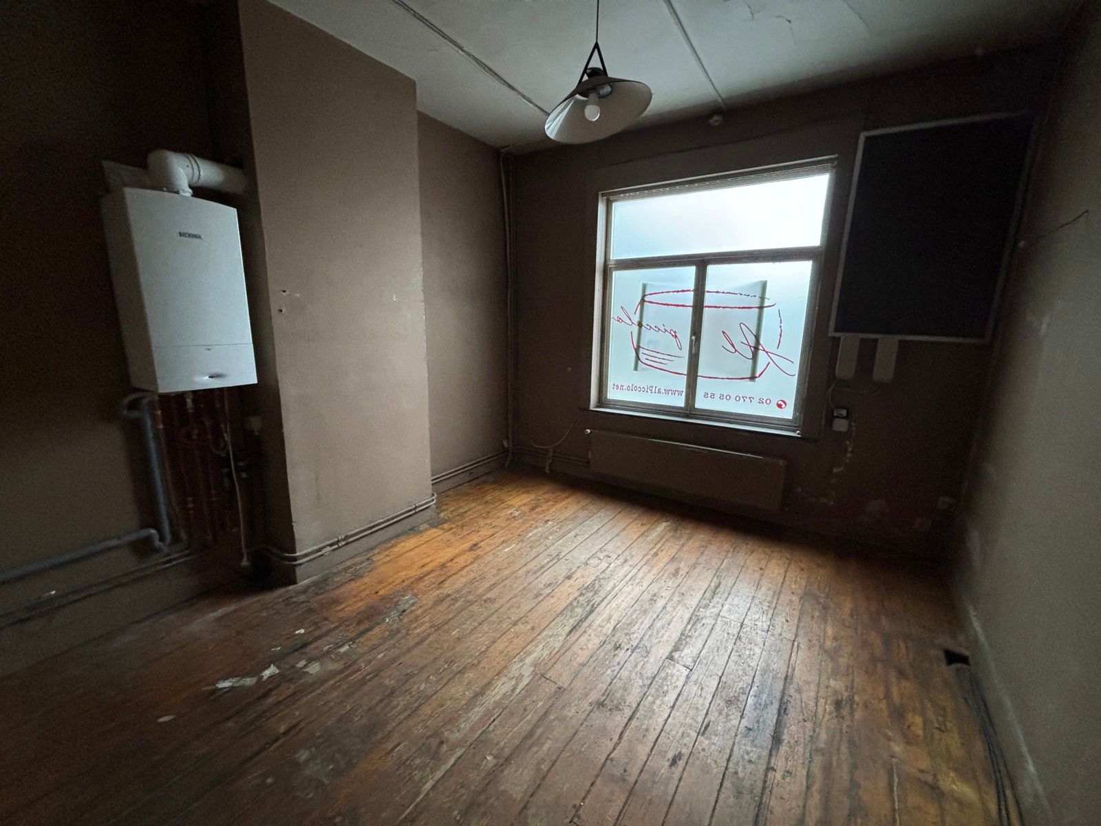 Instapklaar horecapand met terras te huur foto 9