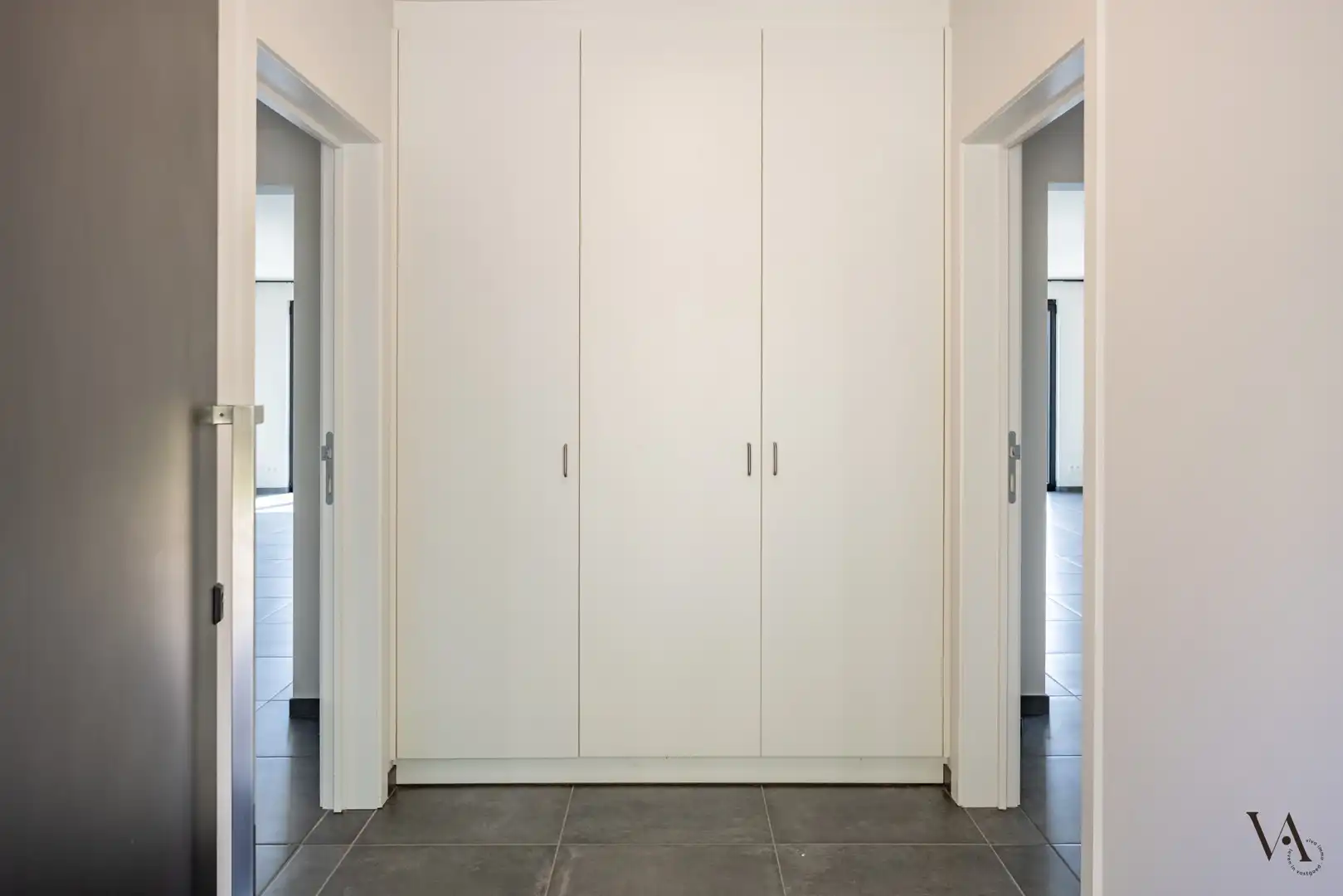 Recente driegevelwoningen met 3 slaapkamers, garage en tuin in Linden foto 6