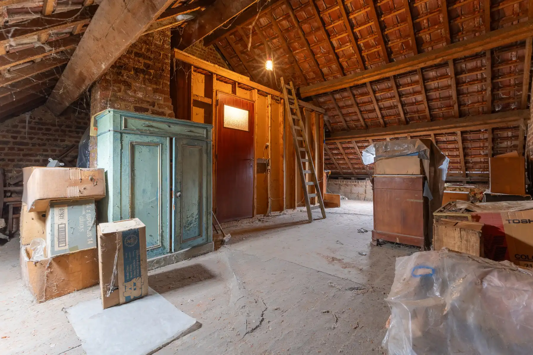 Residentieel gelegen woning met garage en tuin foto 18