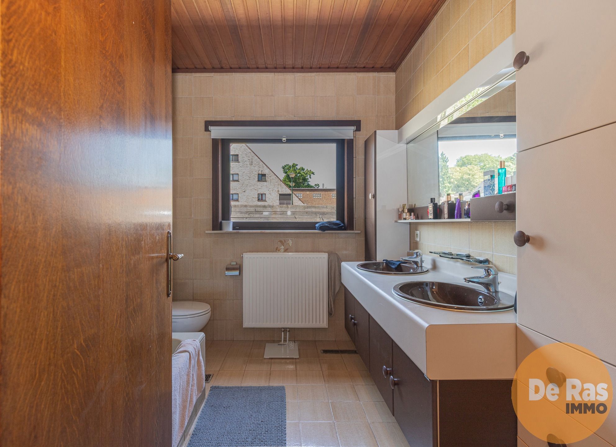 NIEUWERKERKEN- Bungalow met 4 slaapkamers en loods van 150m² foto 15