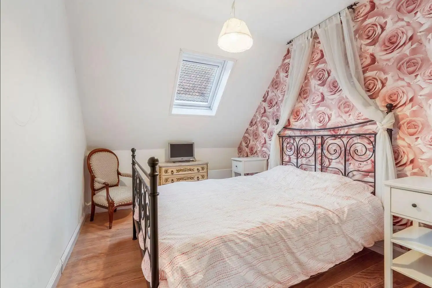 Handelshuis te koop in het centrum van Lissewege foto 11