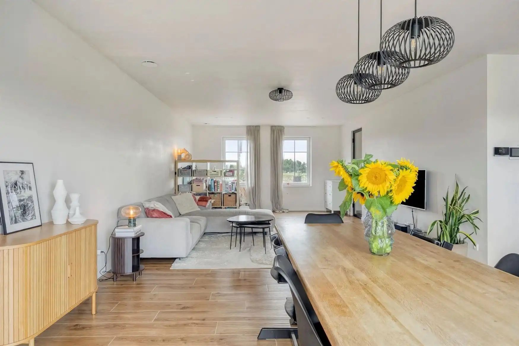 Uitzonderlijke nieuwbouwwoning in landelijke stijl foto 5