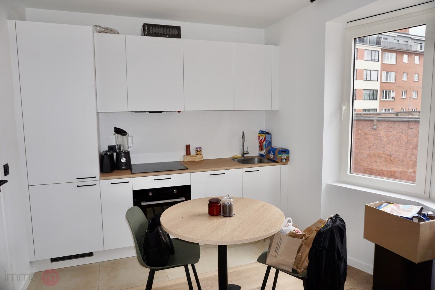 Volledig vernieuwde, gemeubelde studio te huur – Leuven foto 9