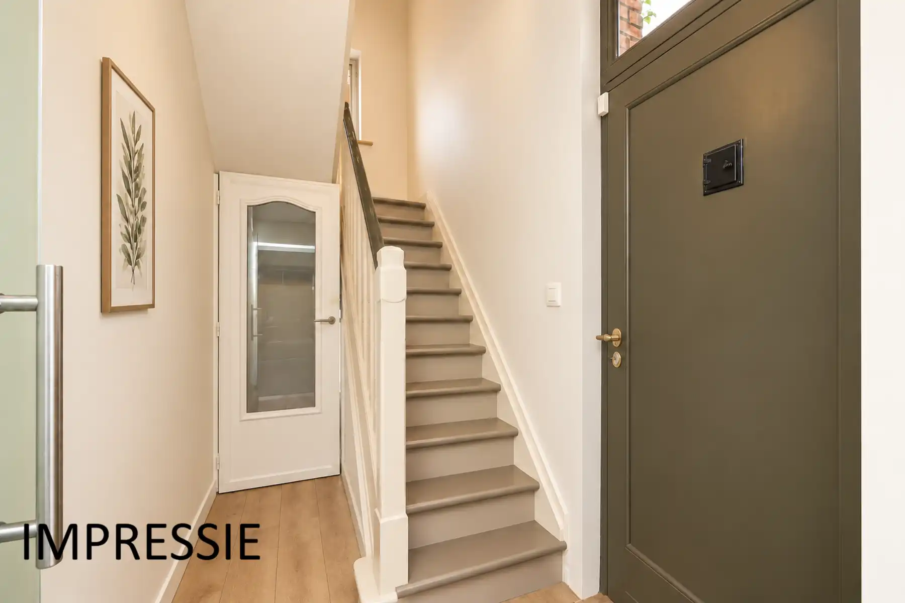 Unieke woning met uitzonderlijke breedte, 3 slpk en ZW tuin foto 15