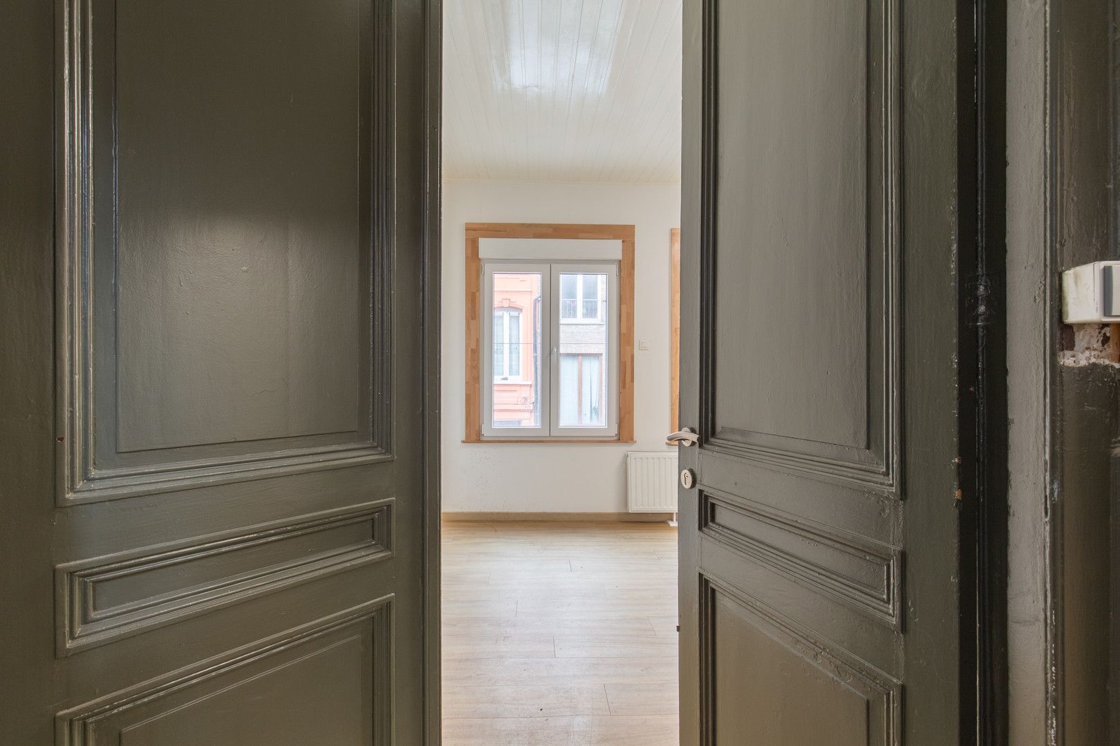 Handelspand met woonst in Chinese wijk foto 11